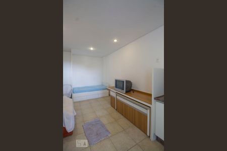 Sala | Quarto de kitnet/studio para alugar com 1 quarto, 30m² em Centro, Belo Horizonte