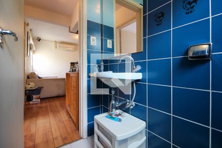 Apartamento à venda com 47m², 2 quartos e 1 vaga Apartamento à venda com 47m², 2 quartos e 1 vagaBanheiro