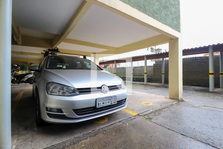 Apartamento à venda com 47m², 2 quartos e 1 vaga Apartamento à venda com 47m², 2 quartos e 1 vagaÁrea Comum - Garagem