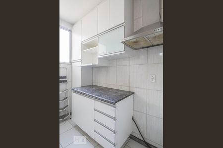 Apartamento à venda com 92m², 3 quartos e 2 vagasCozinha