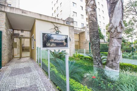 Apartamento à venda com 92m², 3 quartos e 2 vagasFachada