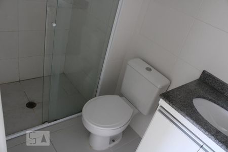 Banheiro da Suíte de apartamento para alugar com 2 quartos, 58m² em Água Branca, São Paulo