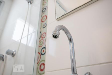 Banheiro de apartamento para alugar com 3 quartos, 65m² em Cidade Vargas, São Paulo