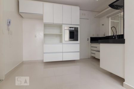 Casa de condomínio para alugar com 260m², 4 quartos e 4 vagasCozinha