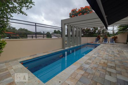 Casa de condomínio para alugar com 260m², 4 quartos e 4 vagasPiscina
