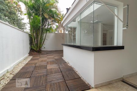 Quintal de casa de condomínio para alugar com 4 quartos, 260m² em Chácara Monte Alegre, São Paulo