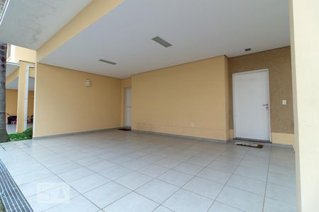 Casa de condomínio para alugar com 260m², 4 quartos e 4 vagasGaragem