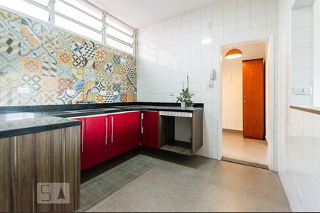 Apartamento à venda com 72m², 1 quarto e 1 vaga Apartamento à venda com 72m², 1 quarto e 1 vagaCozinha