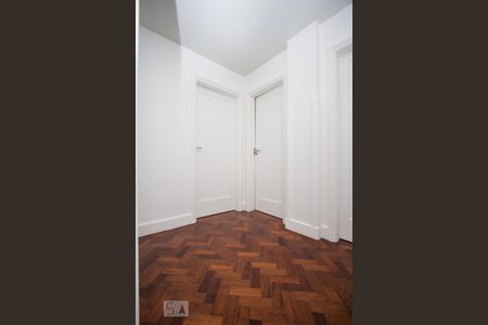 Corredor de apartamento para alugar com 3 quartos, 140m² em Botafogo, Rio de Janeiro