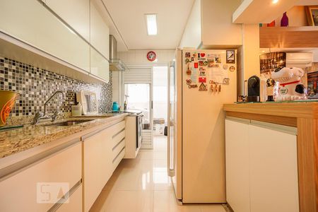 Apartamento à venda com 97m², 3 quartos e 2 vagasCozinha