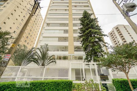 Apartamento à venda com 97m², 3 quartos e 2 vagasFachada