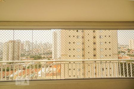 Vista Sala de apartamento à venda com 3 quartos, 97m² em Vila Bertioga, São Paulo