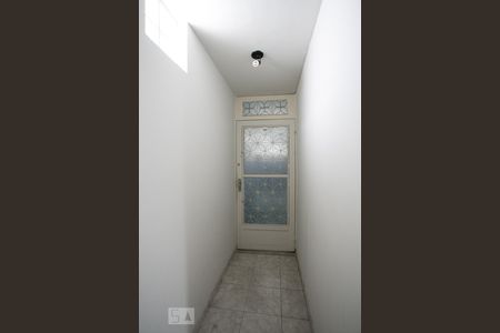 Apartamento à venda com 75m², 2 quartos e 1 vaga Apartamento à venda com 75m², 2 quartos e 1 vagaHall de entrada