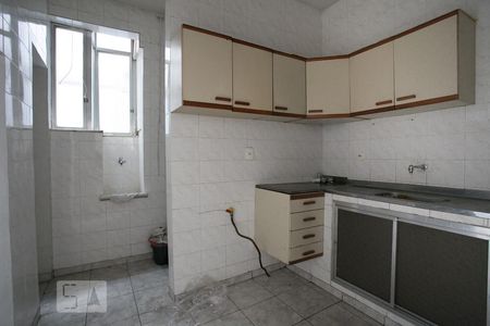 Apartamento à venda com 75m², 2 quartos e 1 vaga Apartamento à venda com 75m², 2 quartos e 1 vagaCozinha