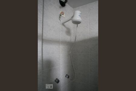 Apartamento à venda com 75m², 2 quartos e 1 vaga Apartamento à venda com 75m², 2 quartos e 1 vagaChuveiro/Torneiras