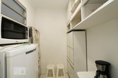 Apartamento para alugar com 32m², 1 quarto e sem vaga Apartamento para alugar com 32m², 1 quarto e sem vagaCozinha.