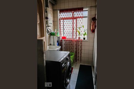 Apartamento à venda com 80m², 3 quartos e 1 vagaÁrea de Serviço