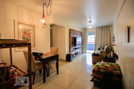 Sala de apartamento à venda com 3 quartos, 80m² em Vila da Penha, Rio de Janeiro