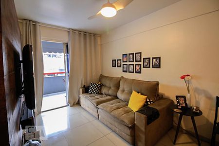 Sala de apartamento à venda com 3 quartos, 80m² em Vila da Penha, Rio de Janeiro