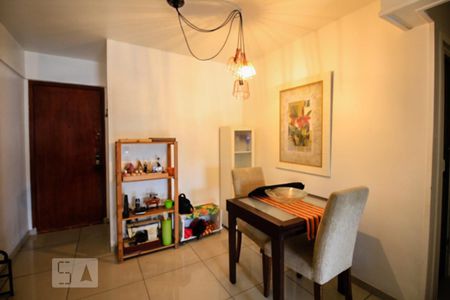 Sala de apartamento à venda com 3 quartos, 80m² em Vila da Penha, Rio de Janeiro