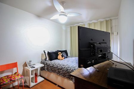 Apartamento à venda com 80m², 3 quartos e 1 vagaQuarto 2