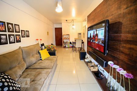 Sala de apartamento à venda com 3 quartos, 80m² em Vila da Penha, Rio de Janeiro