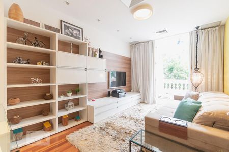 Sala de apartamento à venda com 1 quarto, 65m² em Laranjeiras, Rio de Janeiro