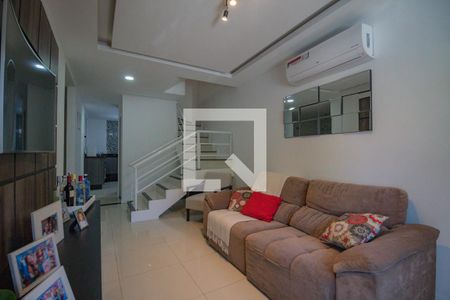 Sala  de casa à venda com 3 quartos, 240m² em Tanque, Rio de Janeiro