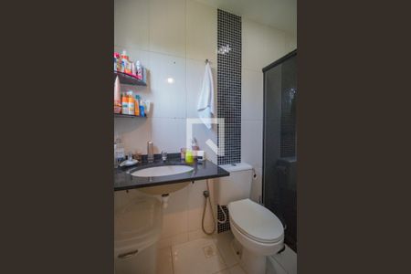 Casa à venda com 240m², 3 quartos e 3 vagasBanheiro da Suíte 3