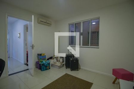 Casa à venda com 240m², 3 quartos e 3 vagasQuarto 2