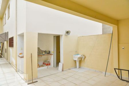 Casa para alugar com 180m², 3 quartos e 2 vagas Casa para alugar com 180m², 3 quartos e 2 vagasArea Serviço