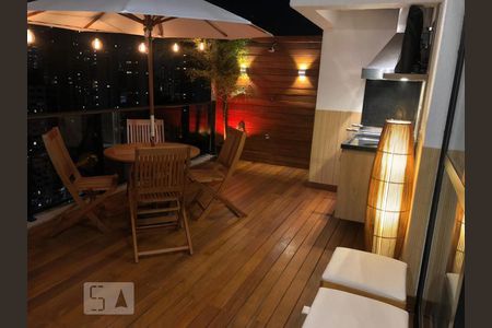 Apartamento para alugar com 120m², 2 quartos e 2 vagas Apartamento para alugar com 120m², 2 quartos e 2 vagasVaranda