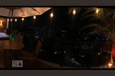 Apartamento para alugar com 120m², 2 quartos e 2 vagas Apartamento para alugar com 120m², 2 quartos e 2 vagasVaranda