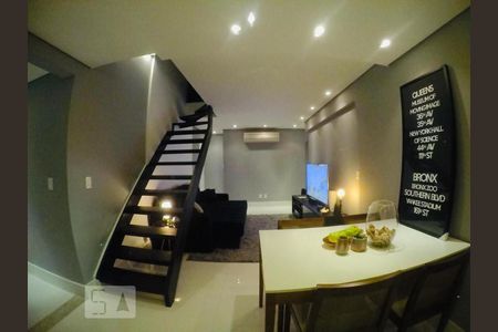 Apartamento para alugar com 120m², 2 quartos e 2 vagas Apartamento para alugar com 120m², 2 quartos e 2 vagasSala