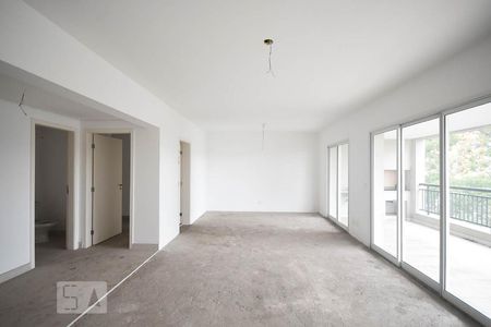 Sala de apartamento para alugar com 4 quartos, 210m² em Jardim Vitória Régia, São Paulo
