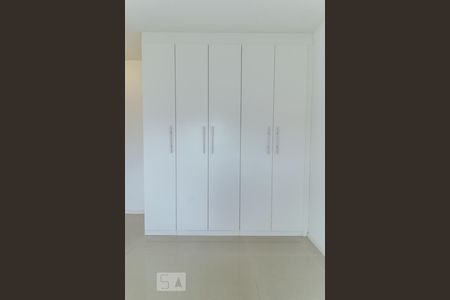 Apartamento à venda com 65m², 2 quartos e 1 vaga Apartamento à venda com 65m², 2 quartos e 1 vagaQuarto 02 (Suíte)