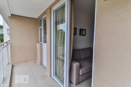 Varanda Sala de apartamento à venda com 2 quartos, 65m² em Jacarepaguá, Rio de Janeiro