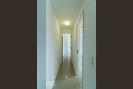 Apartamento à venda com 65m², 2 quartos e 1 vaga Apartamento à venda com 65m², 2 quartos e 1 vagaCorredor