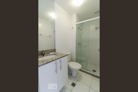 Apartamento à venda com 65m², 2 quartos e 1 vaga Apartamento à venda com 65m², 2 quartos e 1 vagaBanheiro Quarto 02 (Suíte)