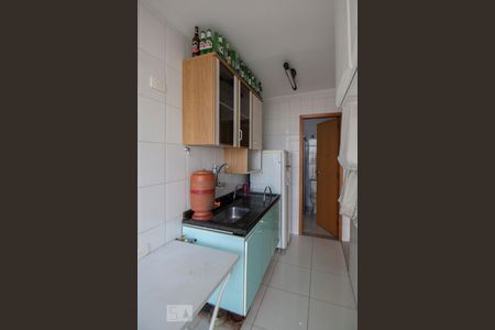 Cozinha de apartamento para alugar com 1 quarto, 32m² em República, São Paulo