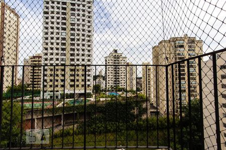 Varanda de apartamento à venda com 3 quartos, 70m² em Jardim Londrina, São Paulo