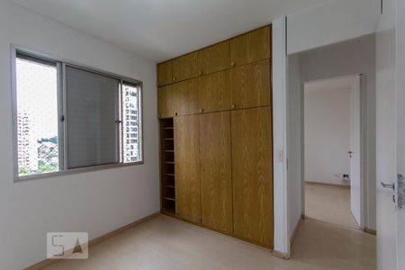 Quarto 2 de apartamento à venda com 3 quartos, 70m² em Jardim Londrina, São Paulo