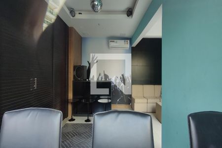 Apartamento para alugar com 114m², 2 quartos e 1 vagaÁrea comum - Salão de finfaestas