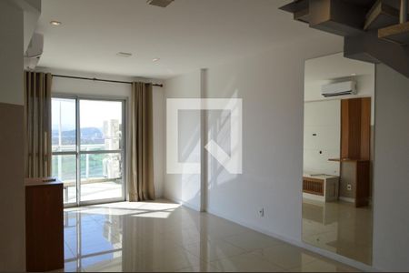 Sala de apartamento para alugar com 2 quartos, 114m² em Barra da Tijuca, Rio de Janeiro