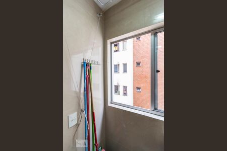 Apartamento à venda com 55m², 2 quartos e 1 vaga Apartamento à venda com 55m², 2 quartos e 1 vagaÁrea de serviço