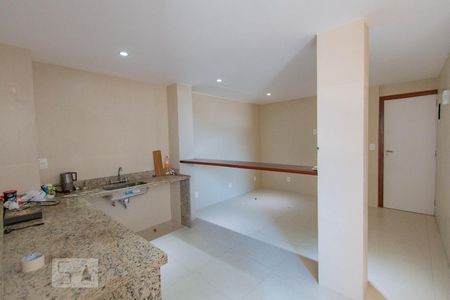 Apartamento para alugar com 160m², 3 quartos e 1 vagaCozinha