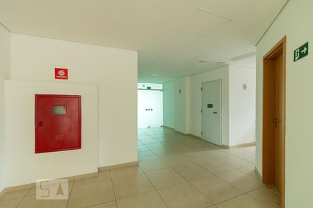 Apartamento para alugar com 75m², 3 quartos e 2 vagasHall de entrada do bloco