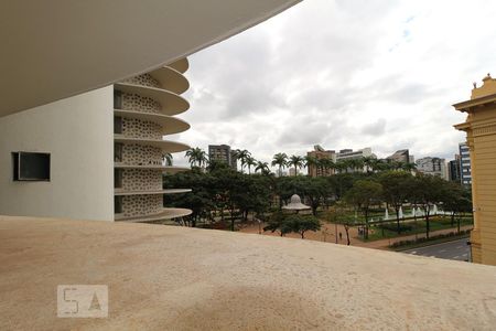 Apartamento à venda com 147m², 3 quartos e 2 vagas Apartamento à venda com 147m², 3 quartos e 2 vagasVista