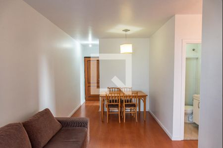 Sala de apartamento à venda com 3 quartos, 66m² em Bosque da Saúde, São Paulo