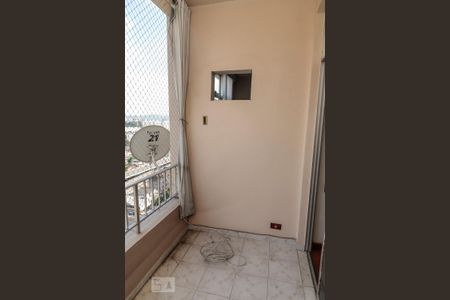 Apartamento à venda com 80m², 2 quartos e 1 vagaVaranda Quarto 1